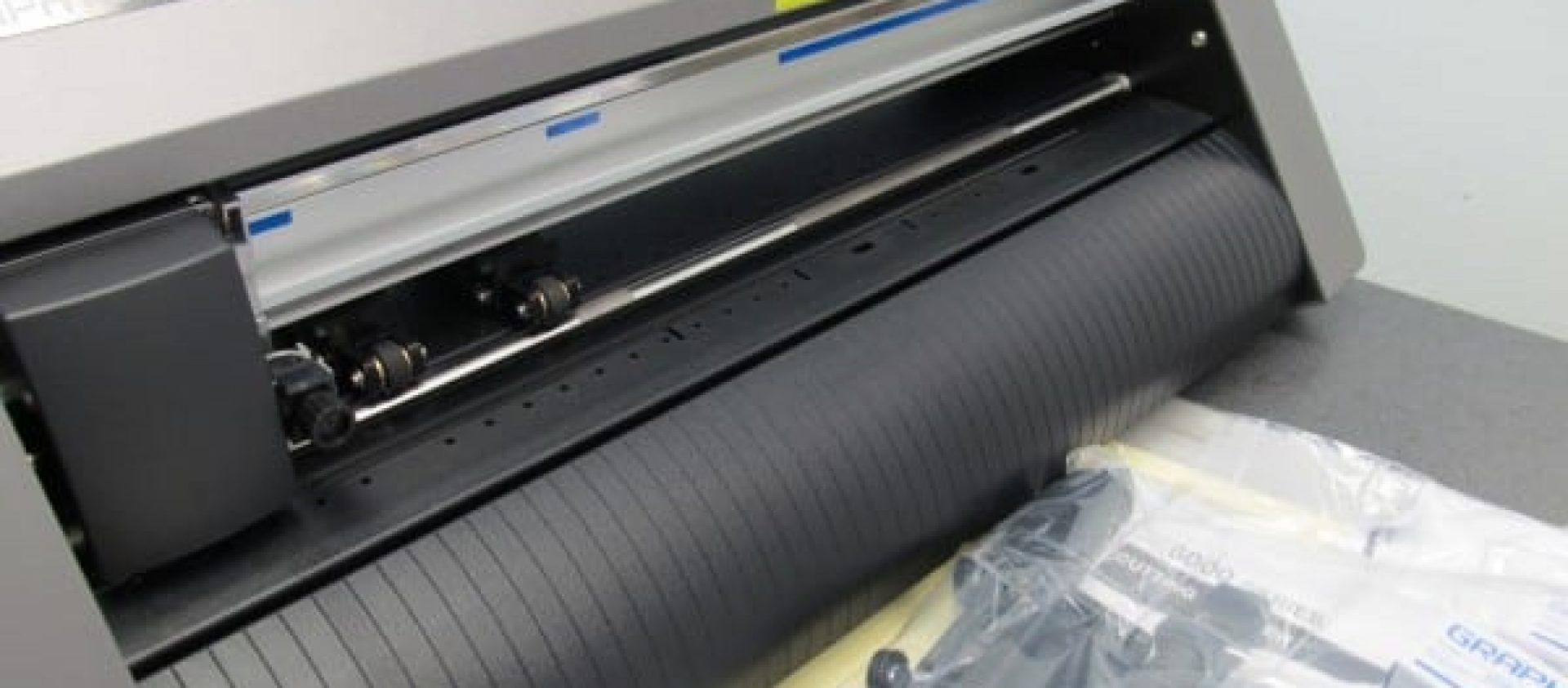 Graphtec-CE6000-40-Unboxed-1-Custom